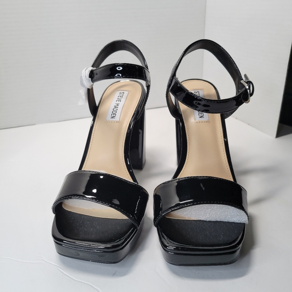 Steve Madden Persepolis Patent Block Heel Sandal, never worn very comfortable